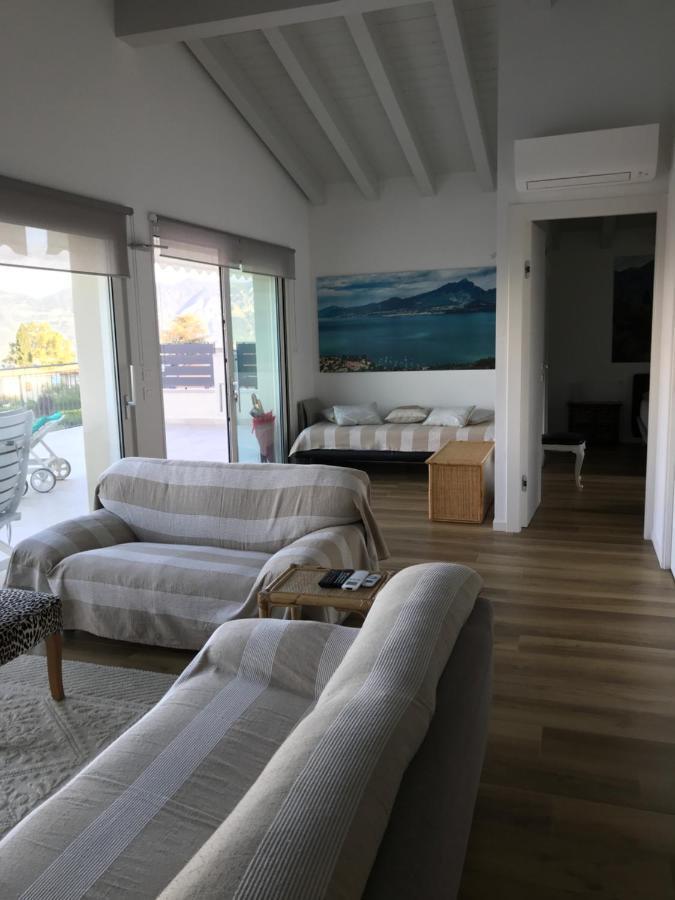 Villa Ca Bianca Torri Del Benaco Eksteriør billede